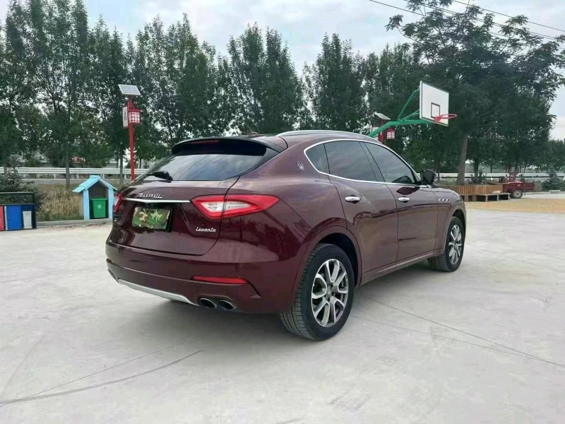 18年徐州玛莎拉蒂Levante