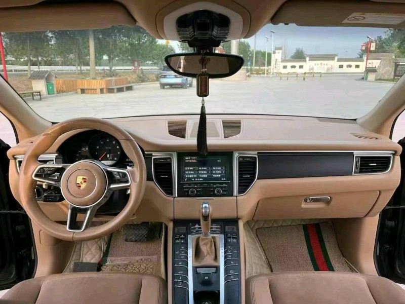 15年徐州保时捷Macan