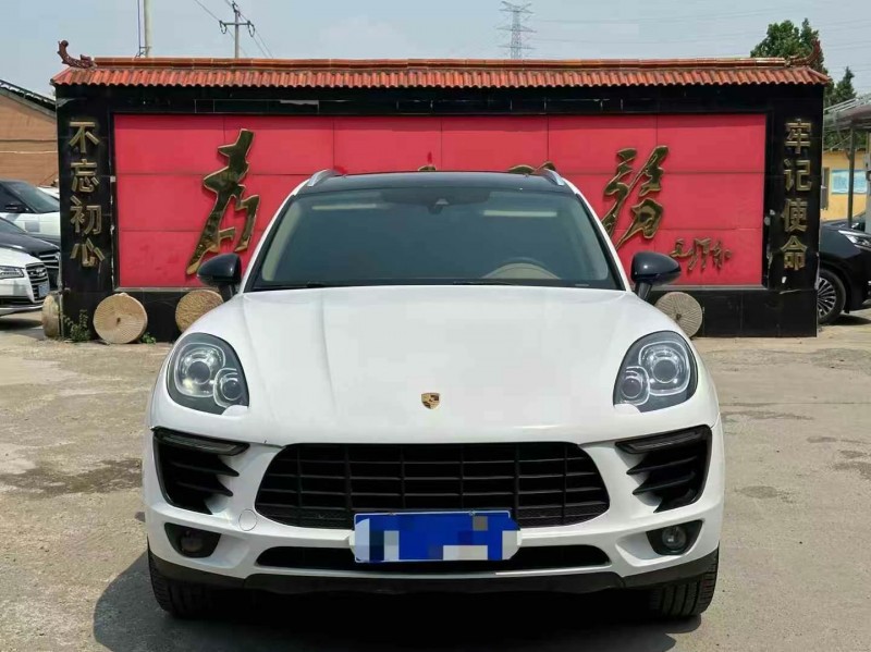17年烟台保时捷Macan