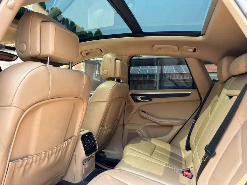 17年烟台保时捷Macan