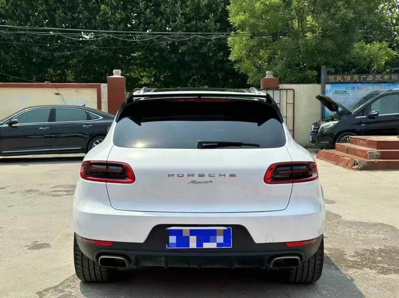 17年烟台保时捷Macan