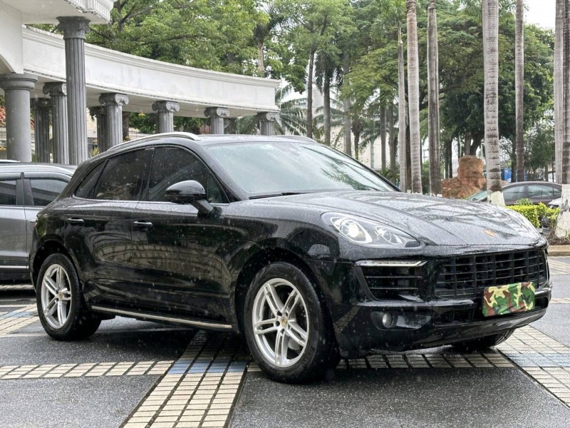 17年东莞市保时捷Macan