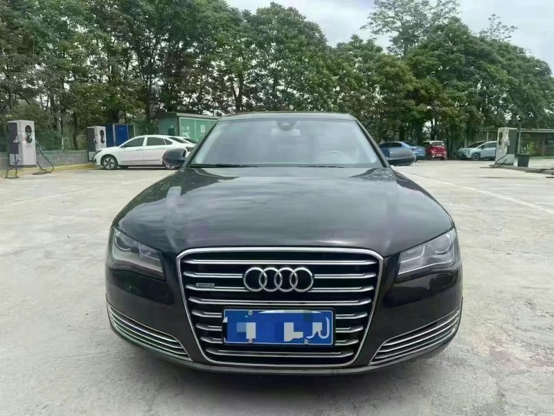 13年南宁奥迪A8L