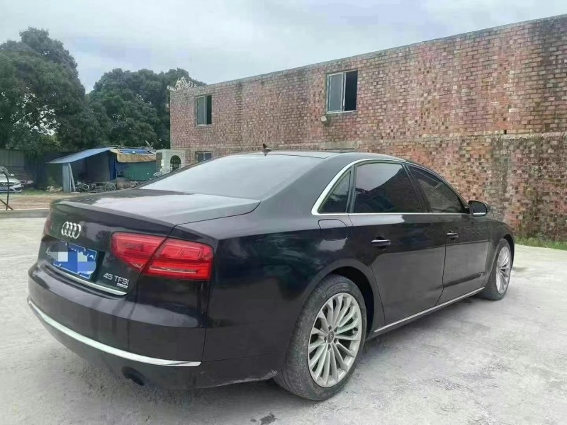 13年南宁奥迪A8L