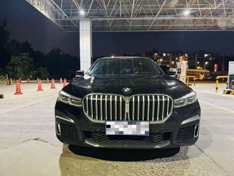 21年枣庄宝马7系