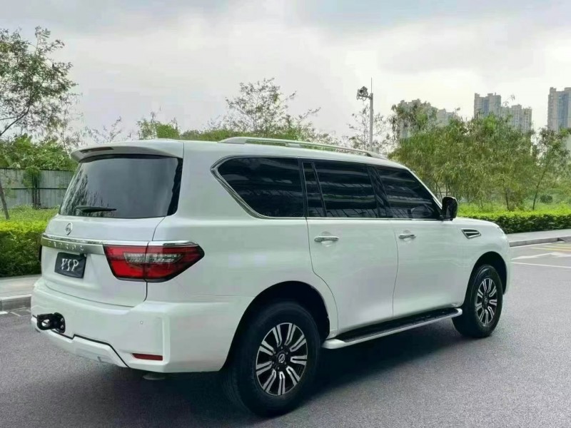 20年广州日产途乐