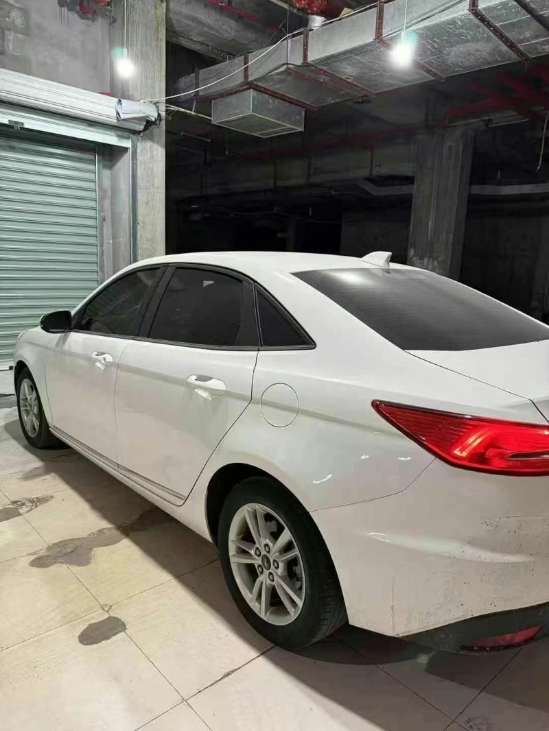 20年苏州福特福睿斯