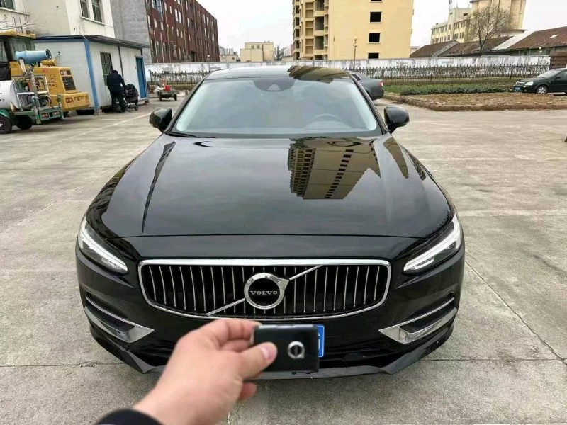 19年东营沃尔沃S90