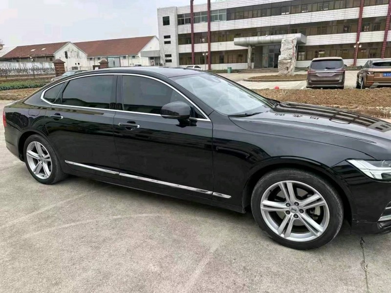19年东营沃尔沃S90