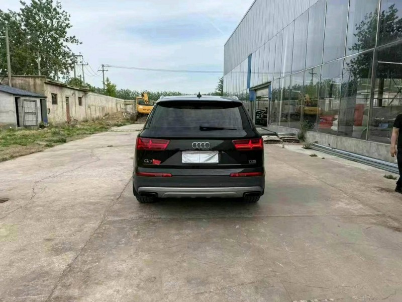 17年徐州奥迪Q7