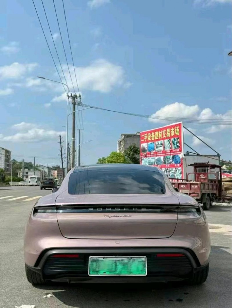 21年徐州保时捷Taycan