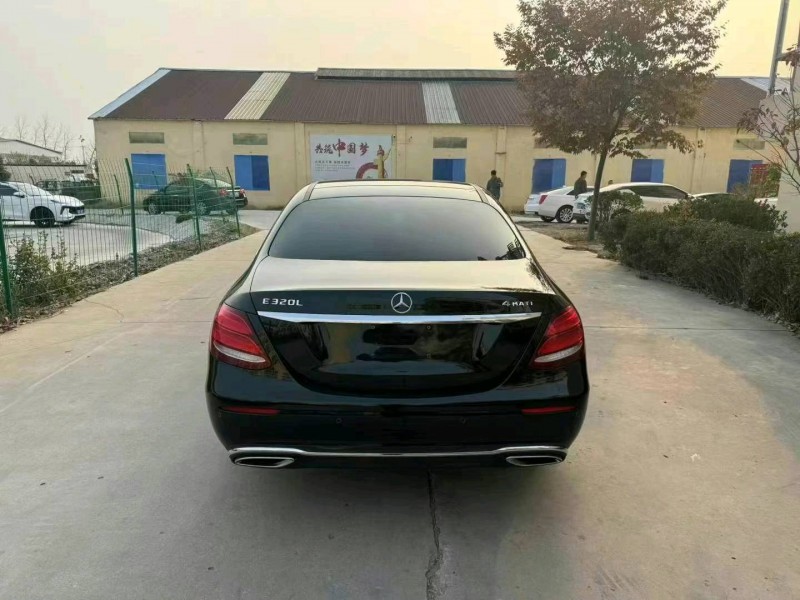 18年徐州奔驰E