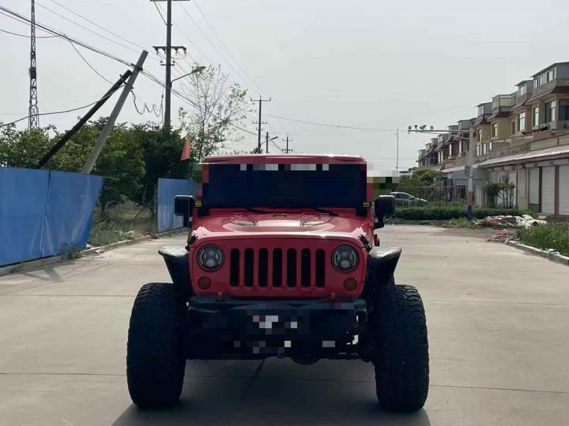 13年青岛Jeep牧马人