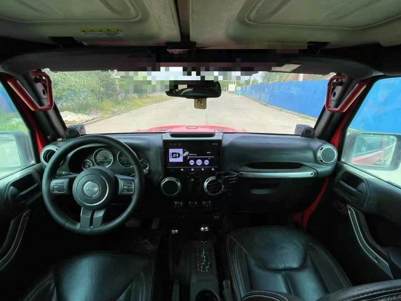 13年青岛Jeep牧马人