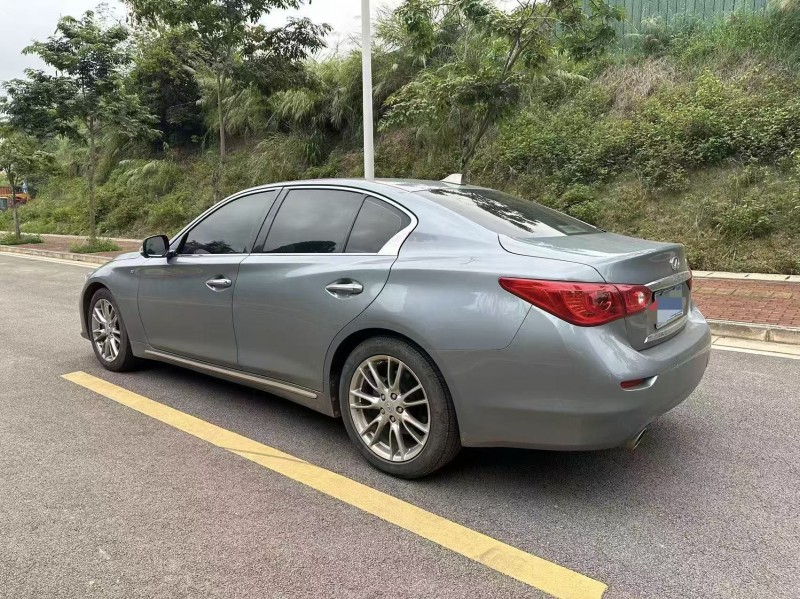 17年南宁英菲尼迪Q50L
