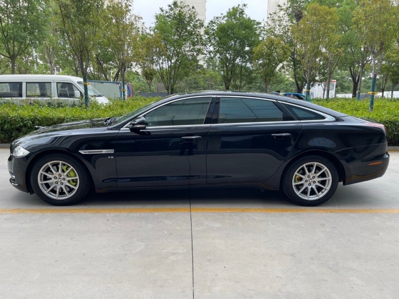 14年济宁捷豹XJL