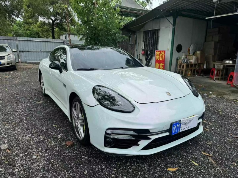 11年广州保时捷帕拉梅拉