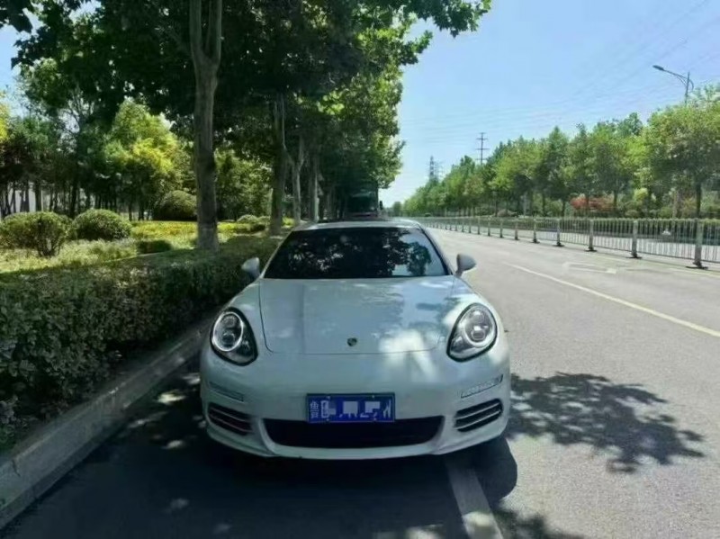 16年潍坊保时捷帕拉梅拉