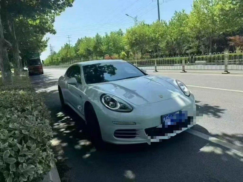 16年潍坊保时捷帕拉梅拉