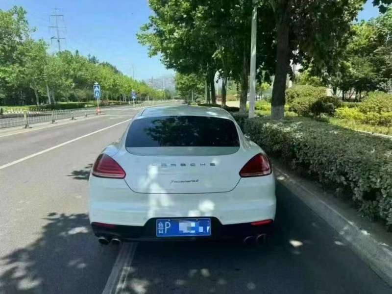 16年潍坊保时捷帕拉梅拉