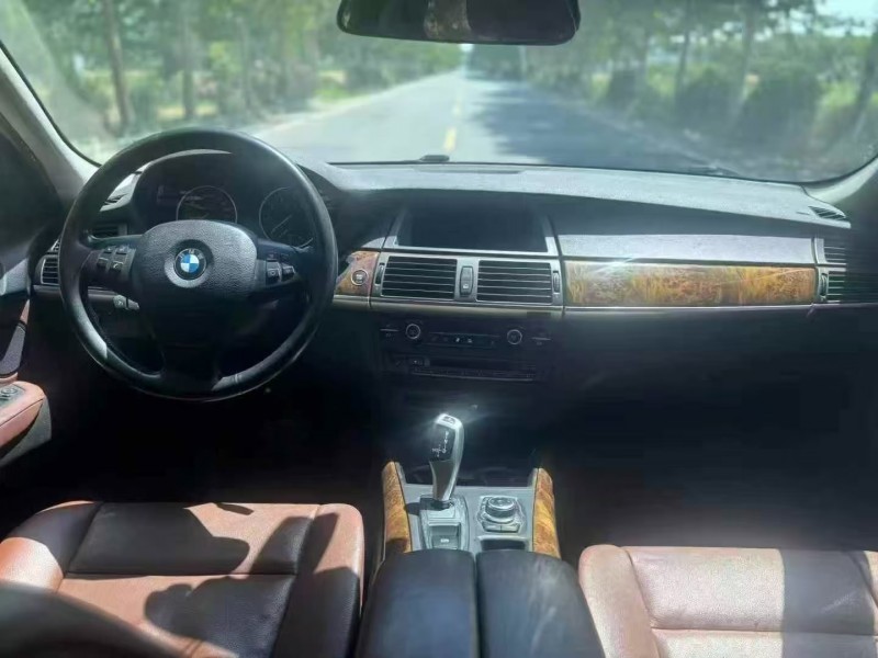 12年济宁宝马X5