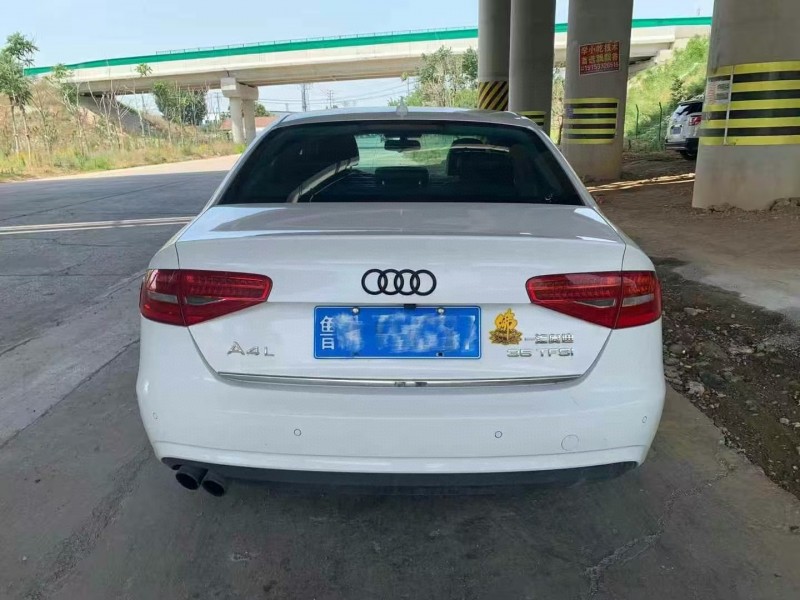 15年枣庄奥迪A4L