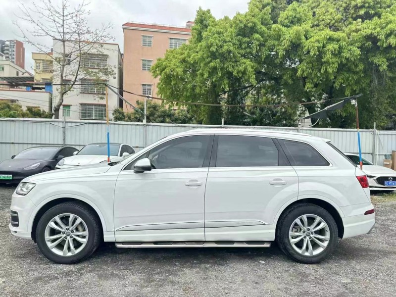 16年广州奥迪Q7