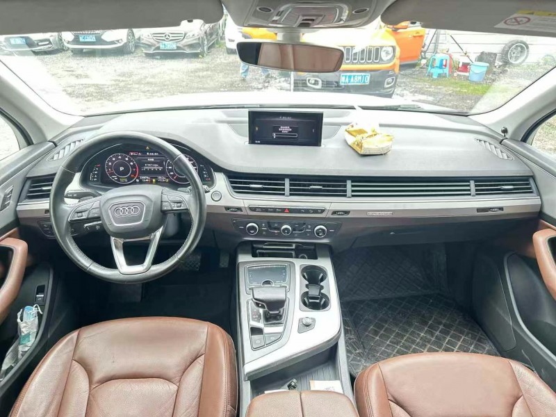 16年广州奥迪Q7