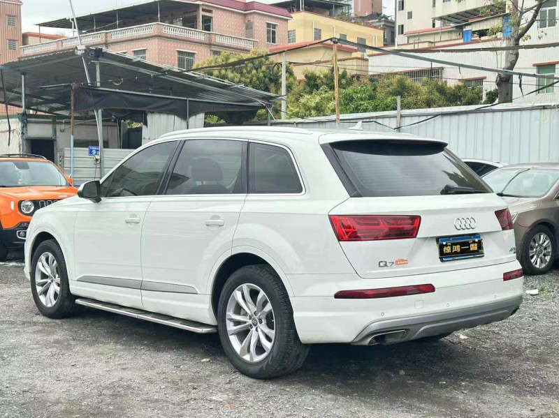 16年广州奥迪Q7