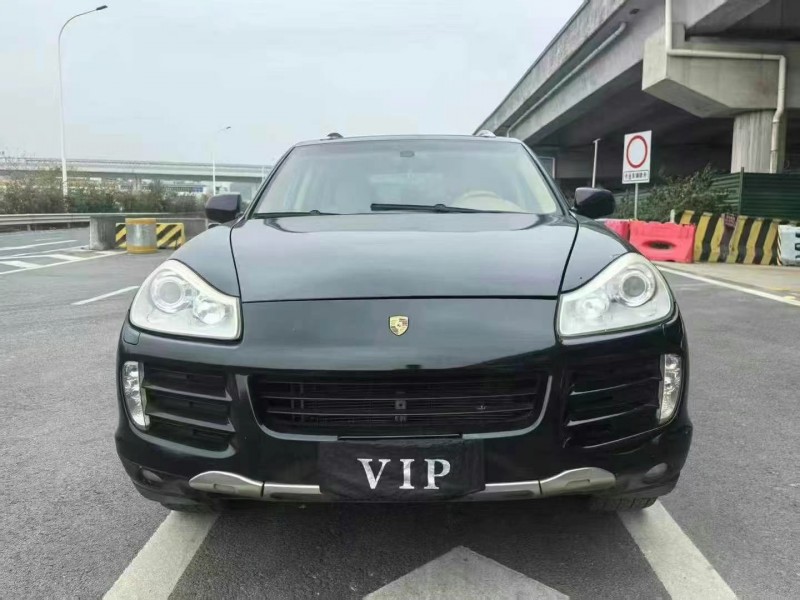 08年广州保时捷卡宴