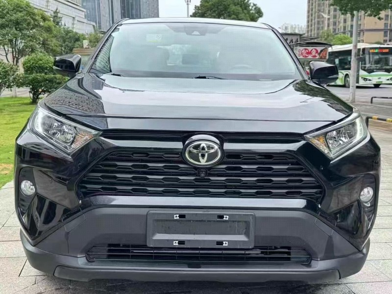 23年黄石丰田RAV4