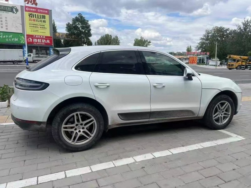 19年秦皇岛保时捷Macan