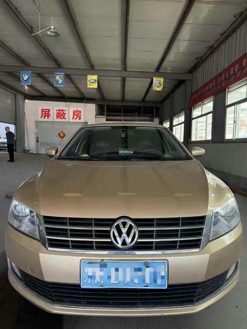 15年泰安大众朗逸