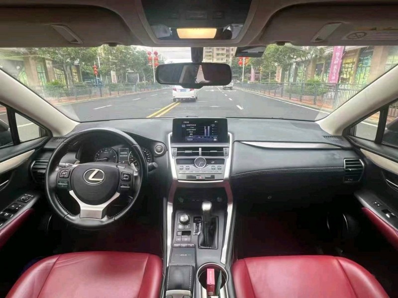 20年广州雷克萨斯NX