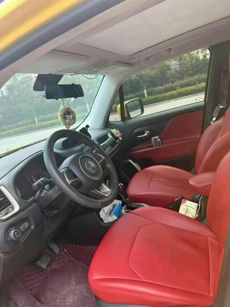 17年遂宁Jeep自由侠
