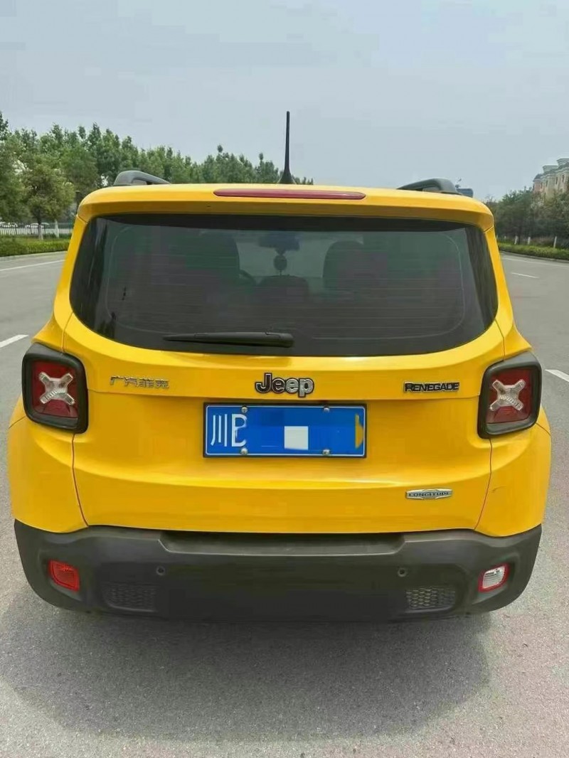 17年遂宁Jeep自由侠