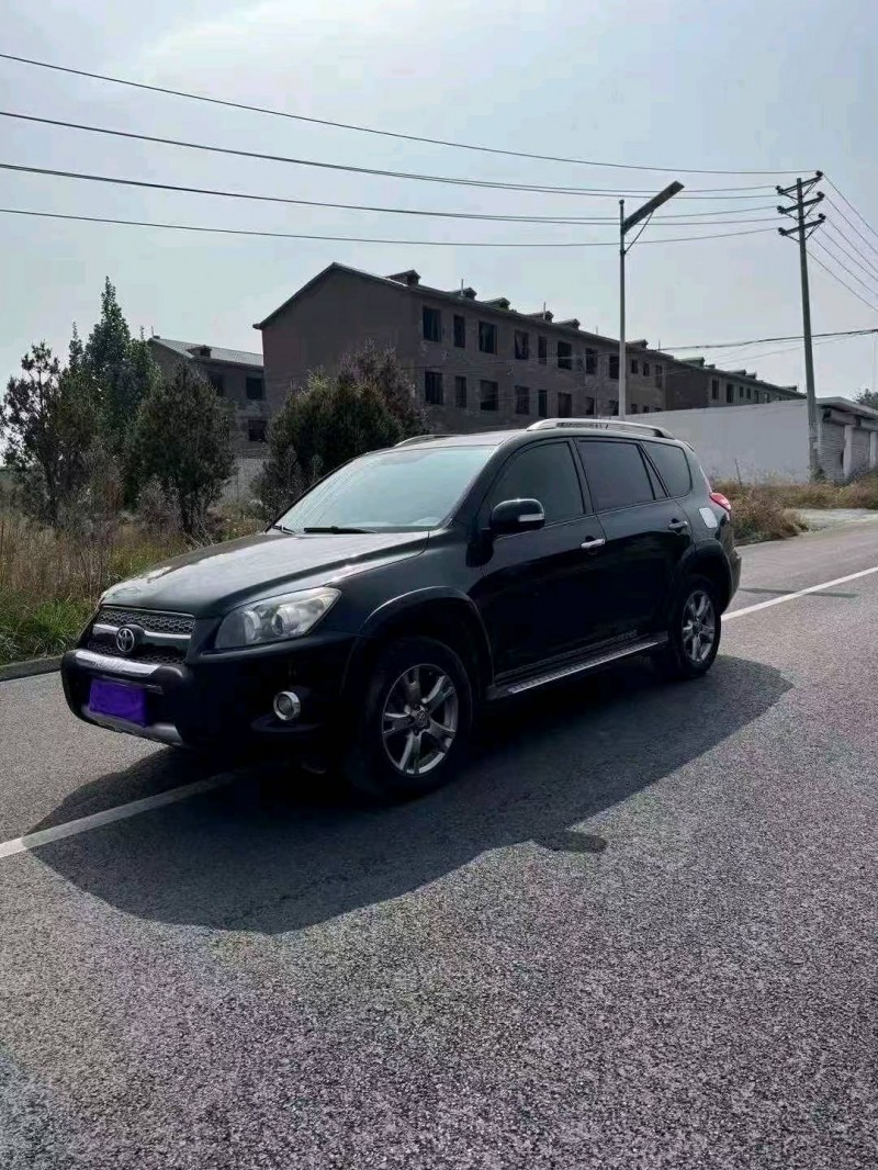 13年邯郸丰田RAV4