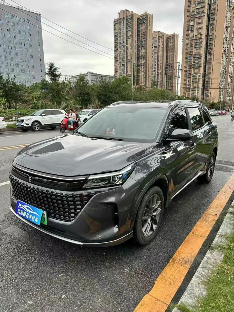 24年成都东风蓝电E5