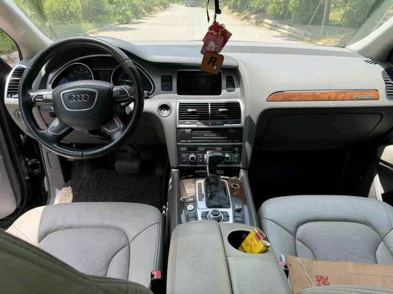 12年徐州奥迪Q7
