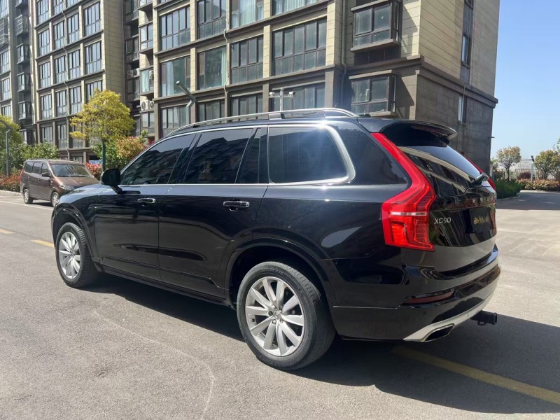 17年徐州沃尔沃XC90