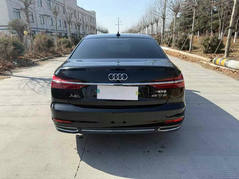 21年常州奥迪A6L