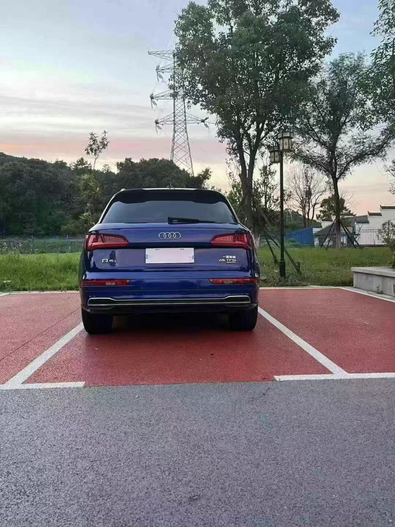 19年钦州奥迪Q5