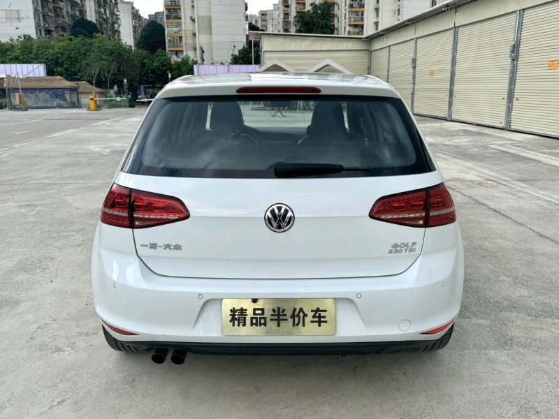 16年南宁大众高尔夫