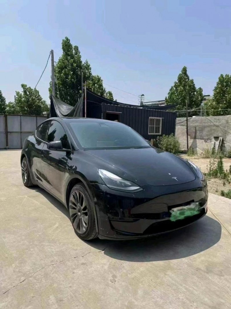 22年青岛特斯拉MODEL Y