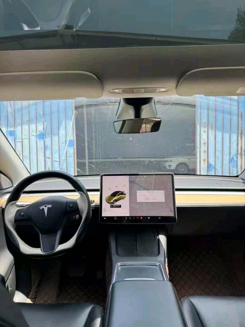 22年青岛特斯拉MODEL Y