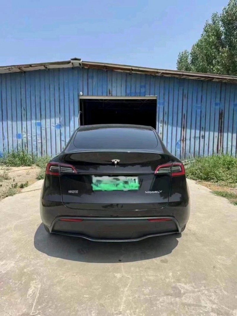 22年青岛特斯拉MODEL Y