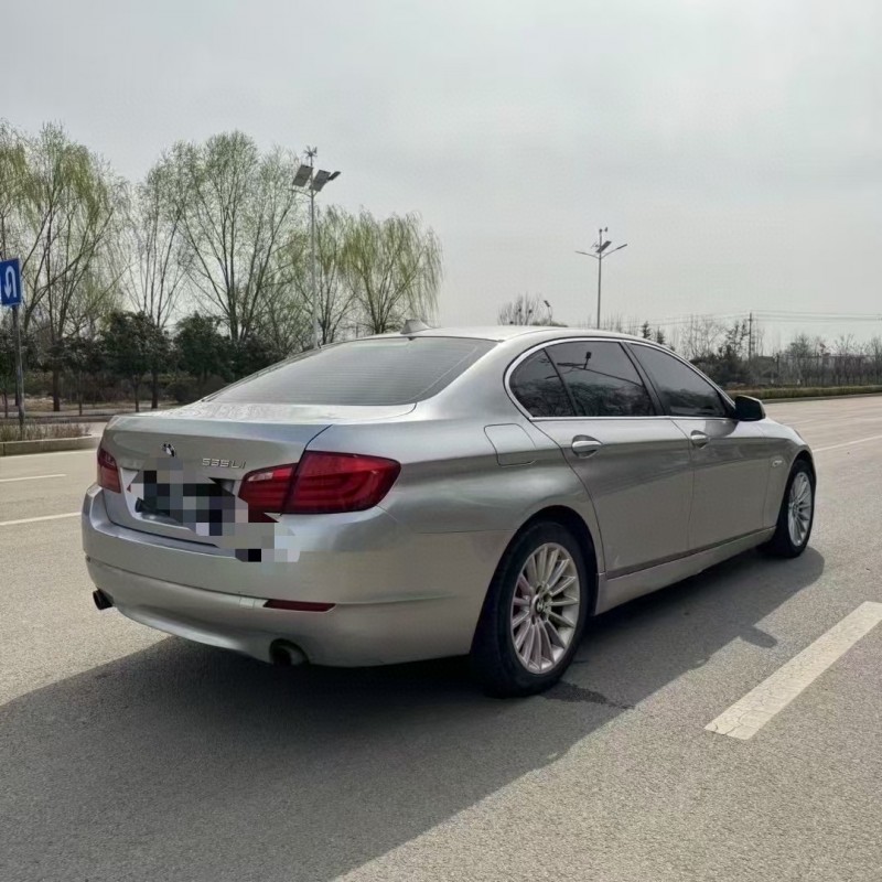 12年枣庄宝马5系