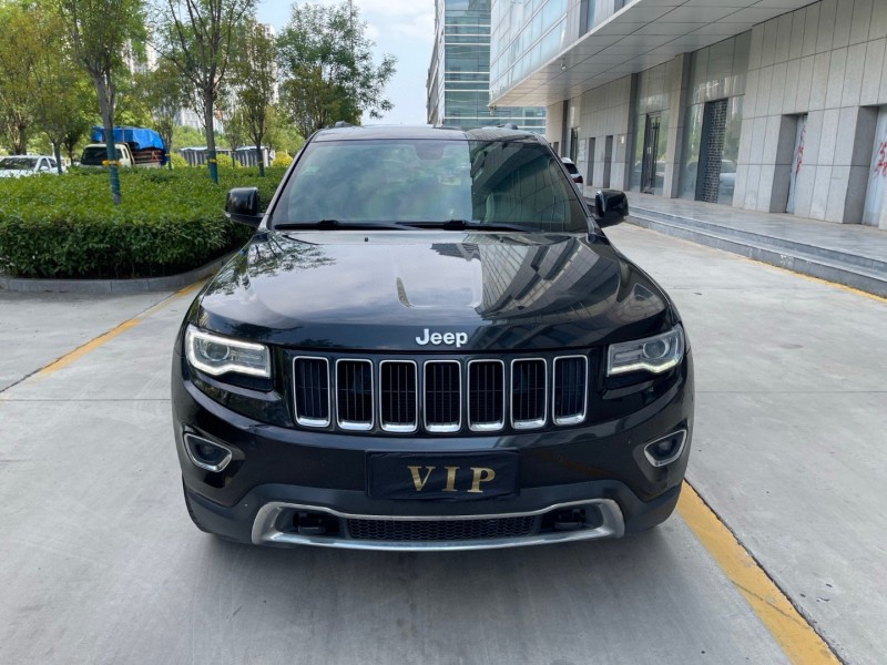 13年济宁Jeep大切诺基