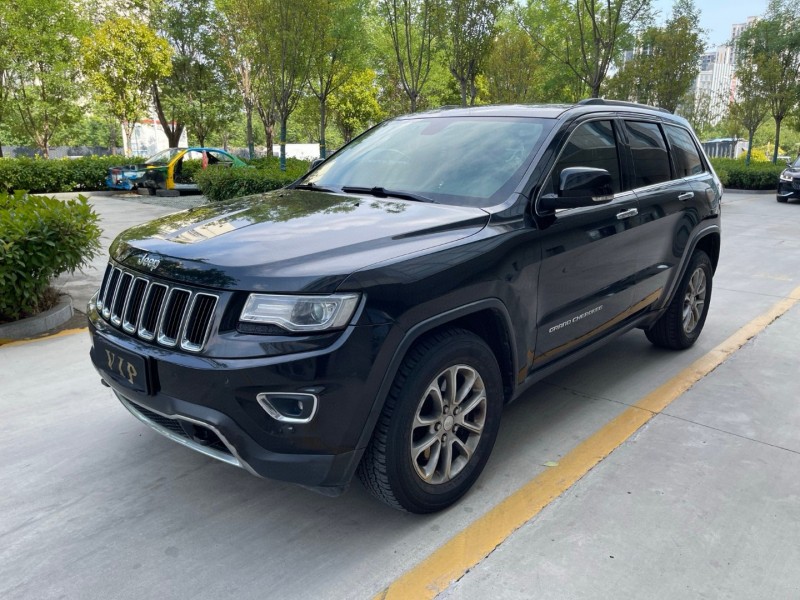 13年济宁Jeep大切诺基