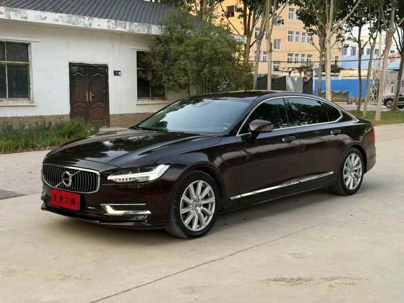 20年郑州沃尔沃S90